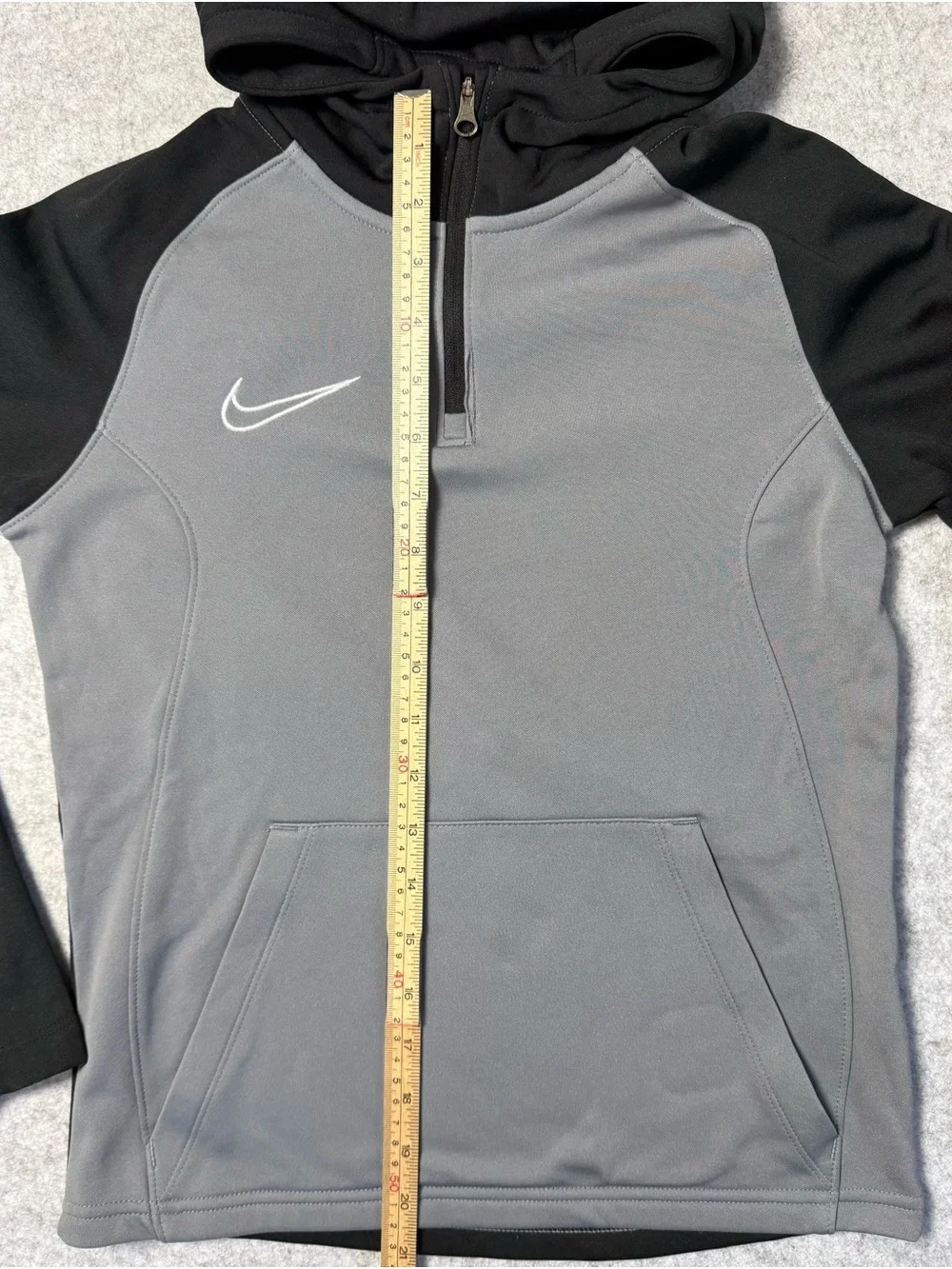 Nike Kid’s Gray and Black Dri-Fit 1/4 Zip Hooded Pullover — Size Small